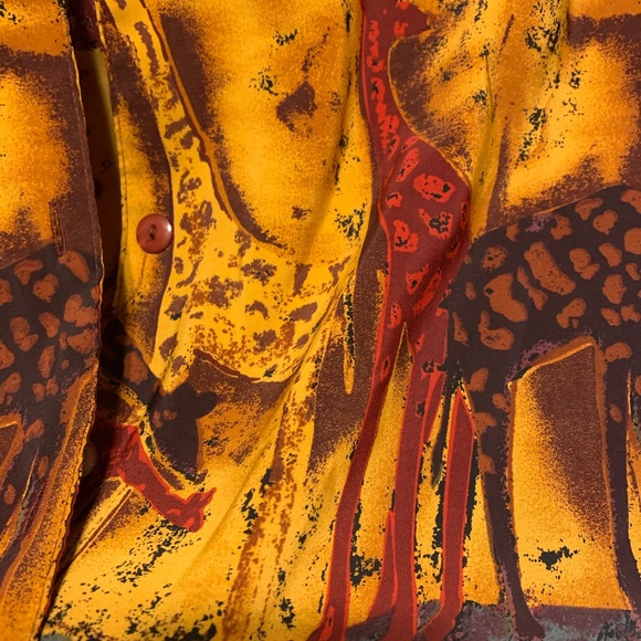 VTG giraffe button up - Picture 2 of 3
